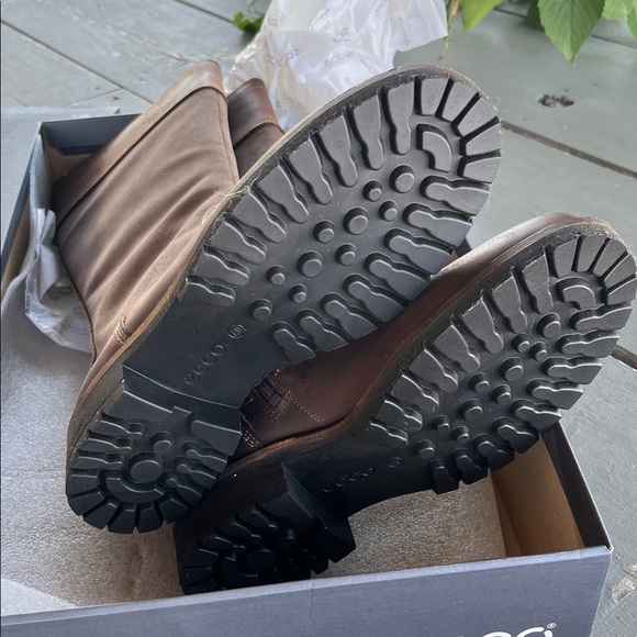 New in Box - Ecco “Elaine”
Dark Brown Leather Tall Boots - Picture 5 of 9